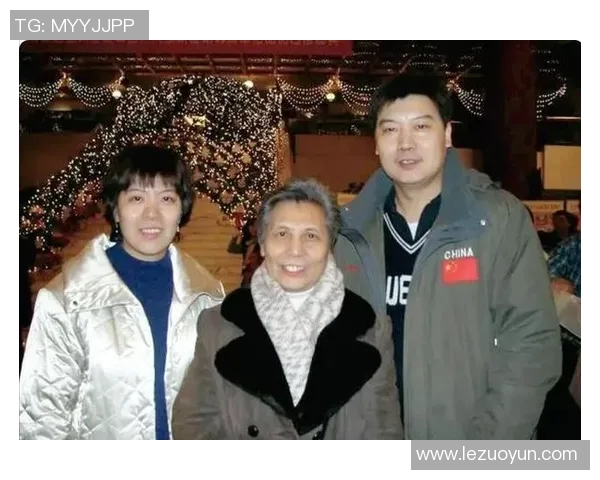 张怡宁奥运冠军之路：父母无私支持与教练辛勤付出的背后故事