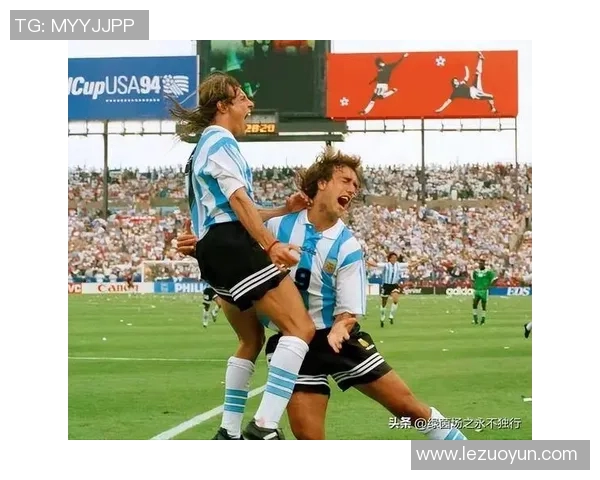 足球传奇巴蒂斯图塔壁纸精选展现他的风采与激情 足球传奇巴蒂斯图塔壁纸精选展现他的风采与激情